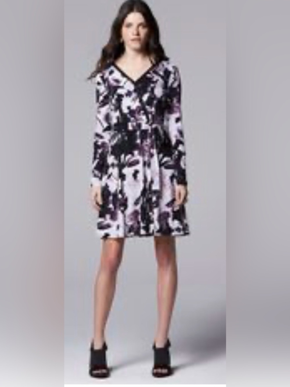 Simply Vera Floral V-Neck Long Sleeve Fit & Flare Dress Lavender and Black SZ XL